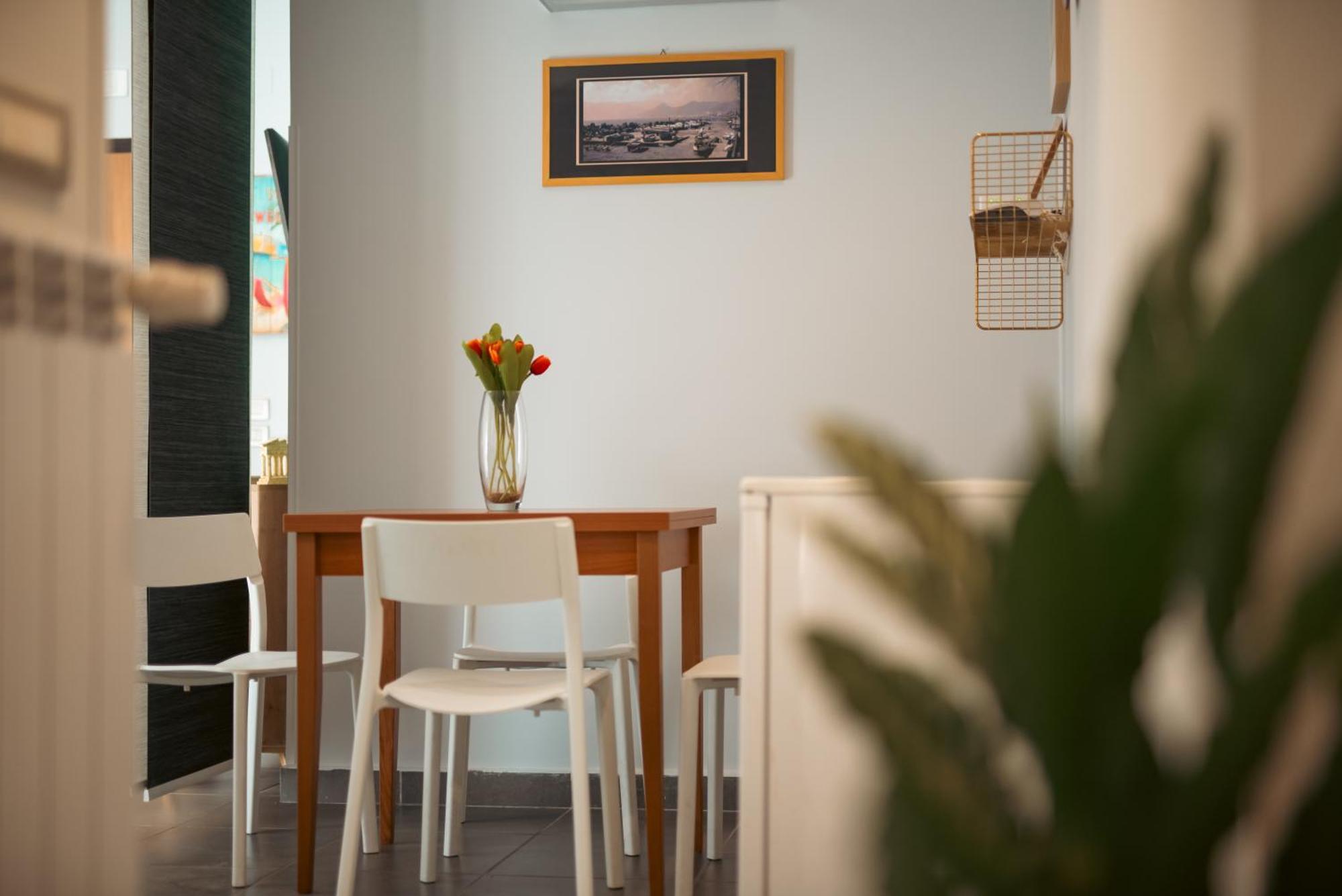 Portarotese Apartment With Terrace Salerno Bagian luar foto